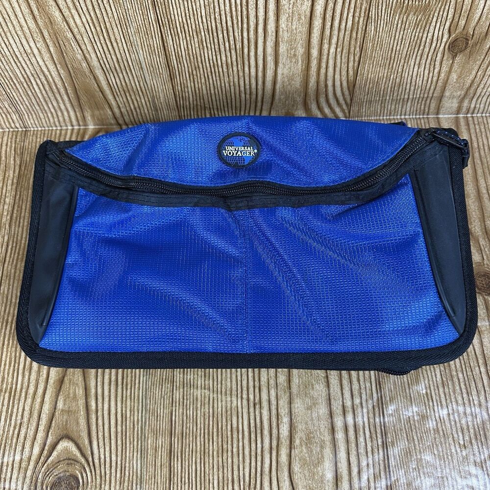 Universal Voyager CD DVD Carry Case Holder Nylon‎ W/Wrist Strap Zip